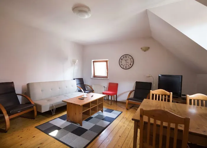 Spacious 2-Bedroom Apartment Zabjak With Ac Tour As Ljubljana