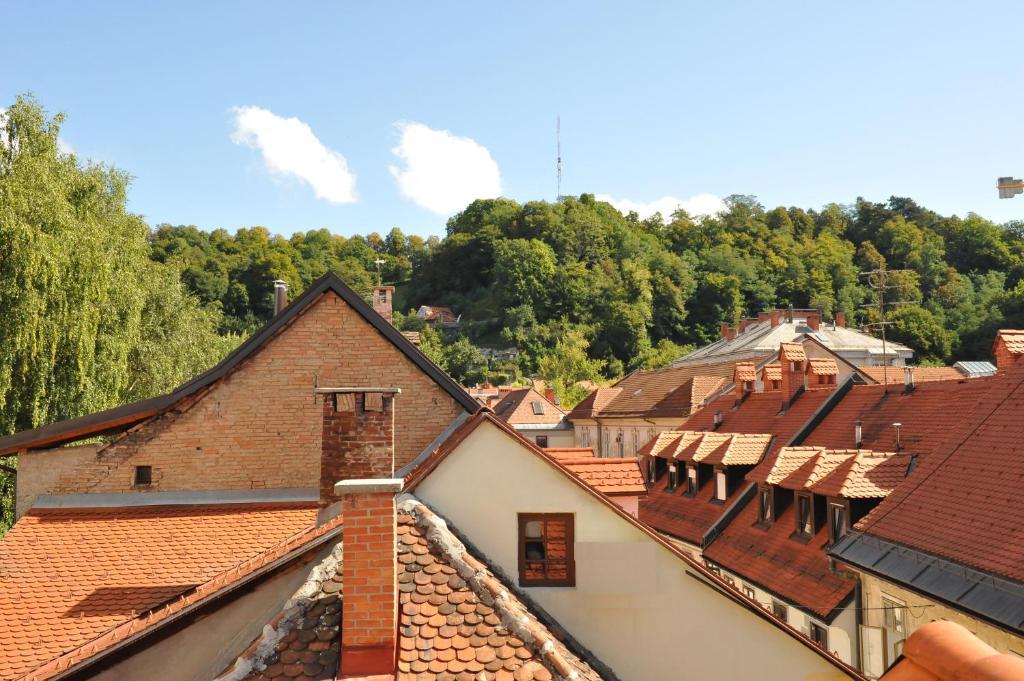 Spacious 2-bedroom Zabjak With Ac Tour As